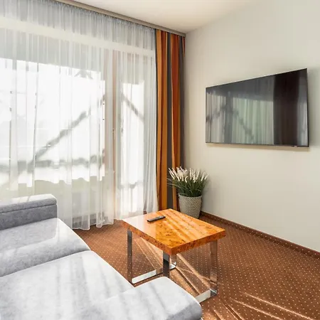 Апартаменты Apartamenty Sun & Snow W Obiekcie Royal Tulip *