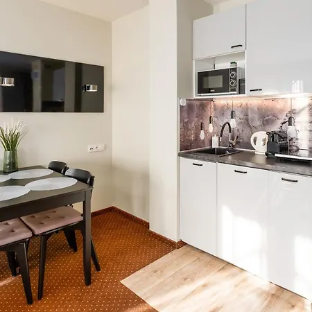 Апартаменты Apartamenty Sun & Snow W Obiekcie Royal Tulip