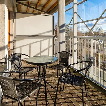 Apartamenty Sun & Snow W Obiekcie Royal Tulip Колобжег